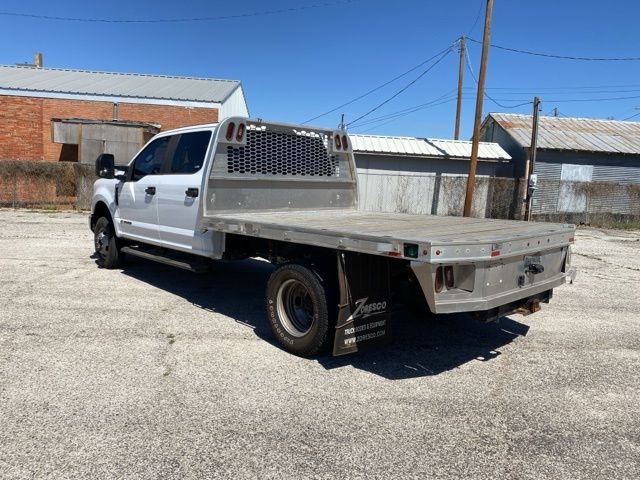 Used 2021 White Ford XL image 3