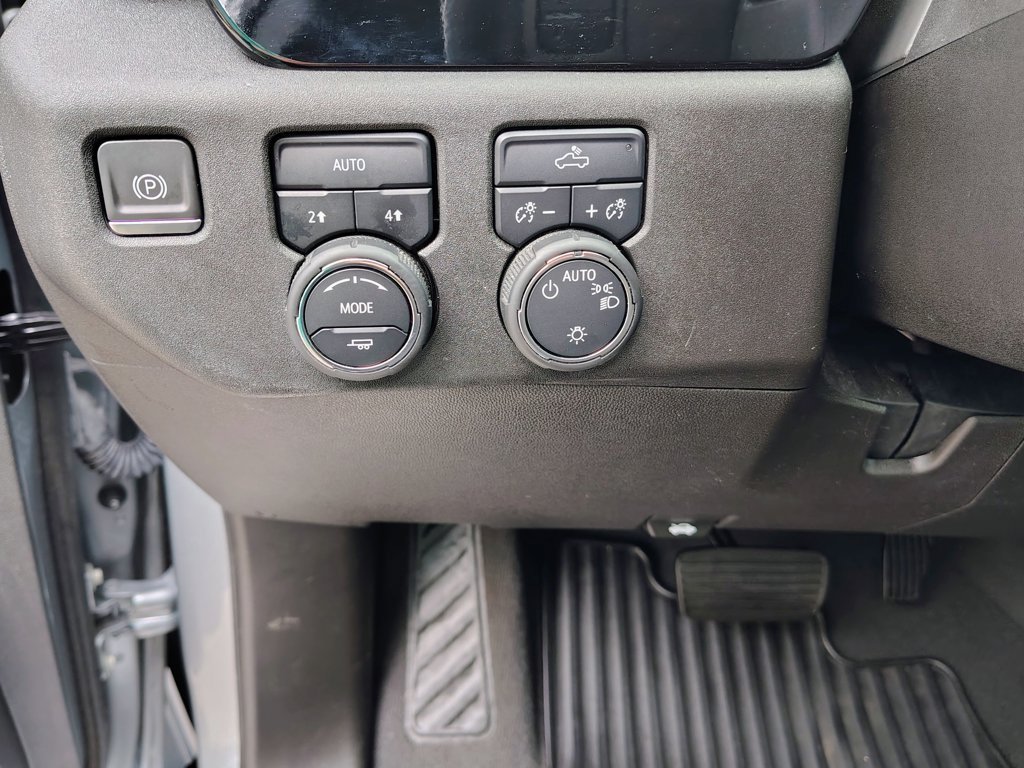 2024 Chevrolet Silverado 1500 LT - Photo 24