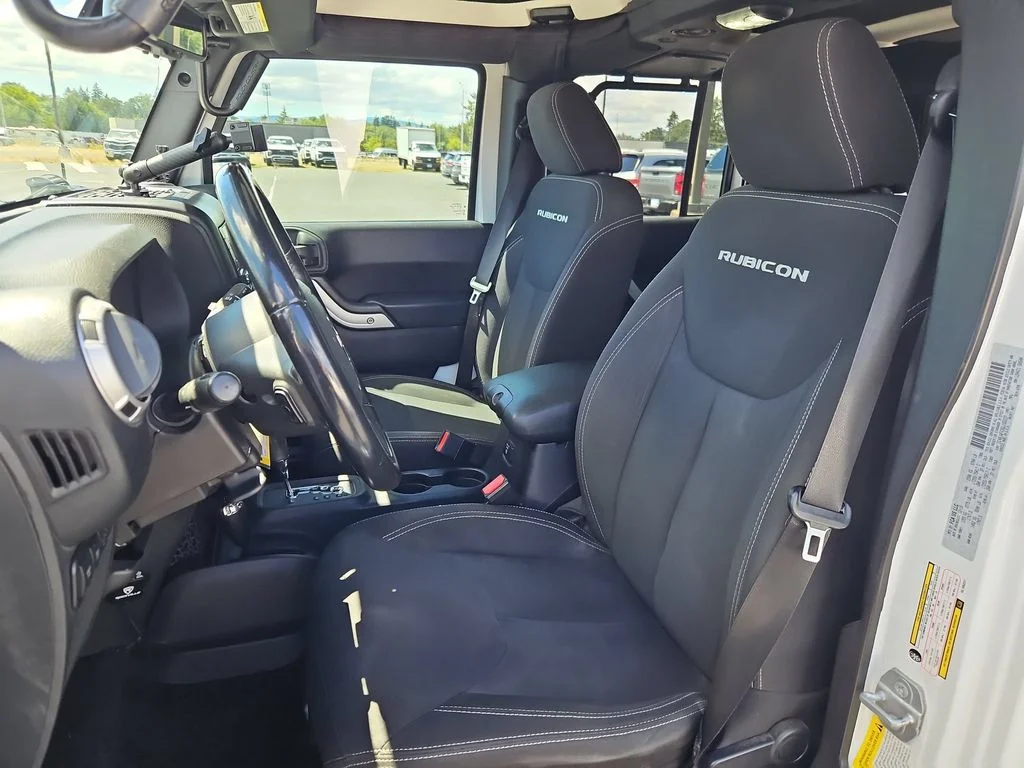 Used 2018 Granite Crystal Metallic Clearcoat Jeep Unlimited Rubicon image 20