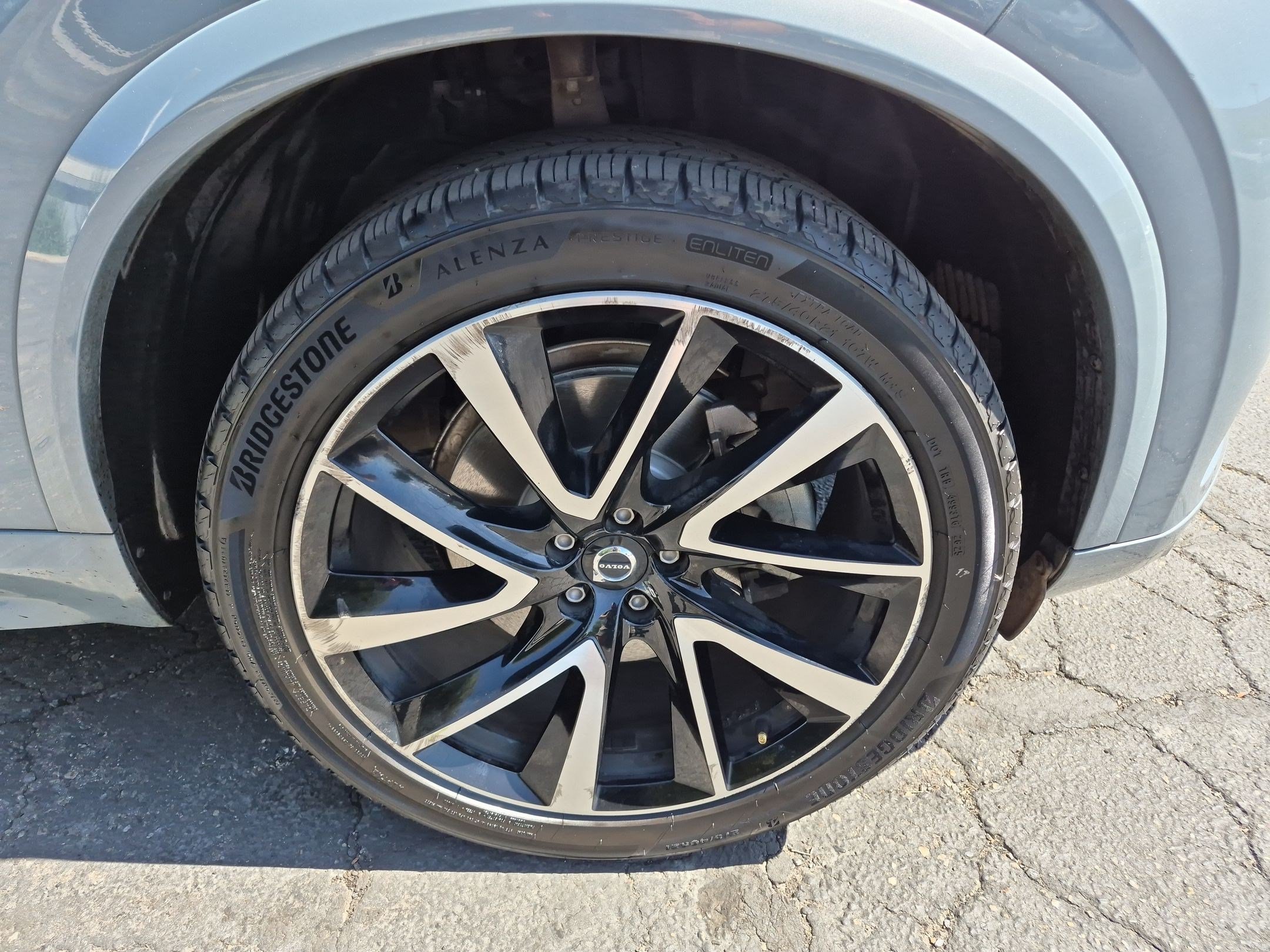 Certified Used 2020 Gray Metallic Volvo Momentum image 13