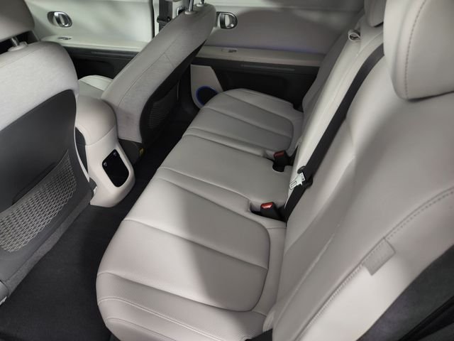 2024 Hyundai IONIQ 5 Limited - Photo 16