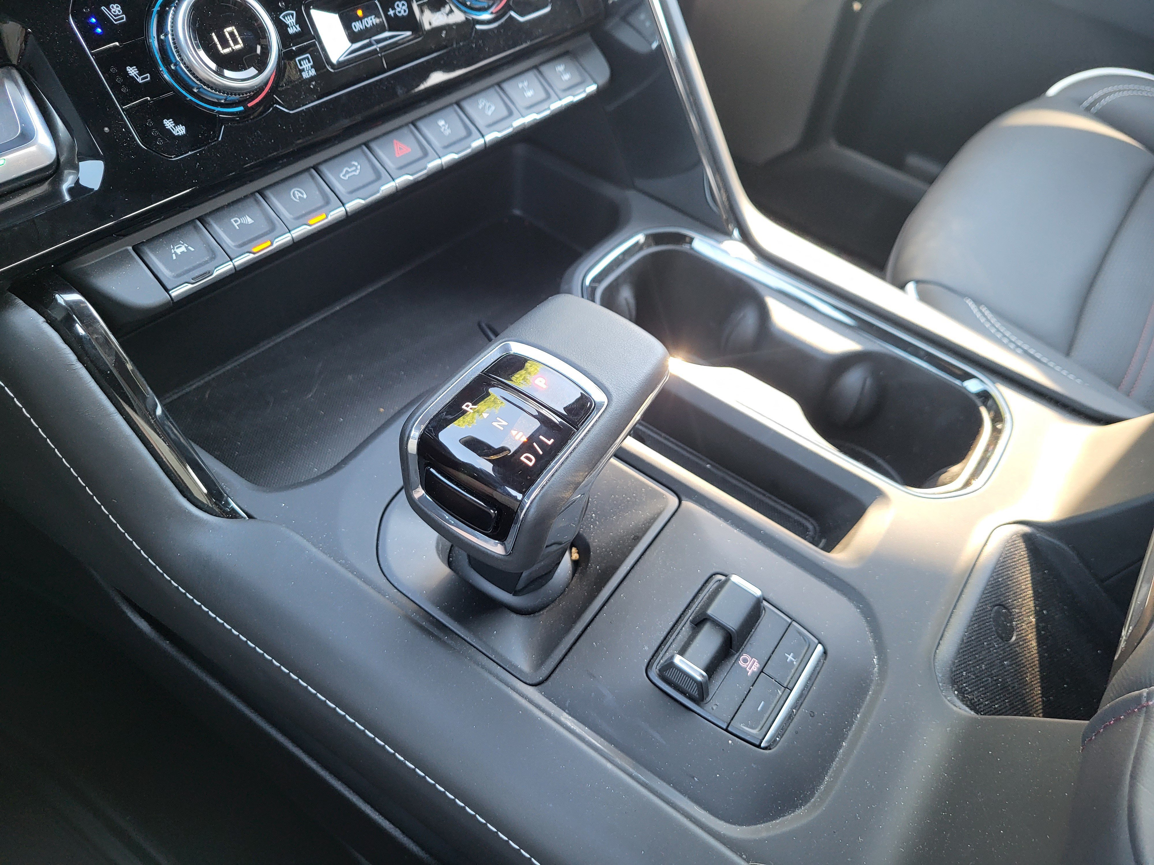 2026 GMC Sierra 1500 AT4X - Photo 18