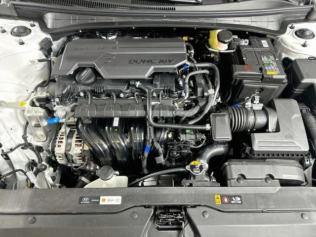 New 2026 Hyundai ELANTRA SEL Sport