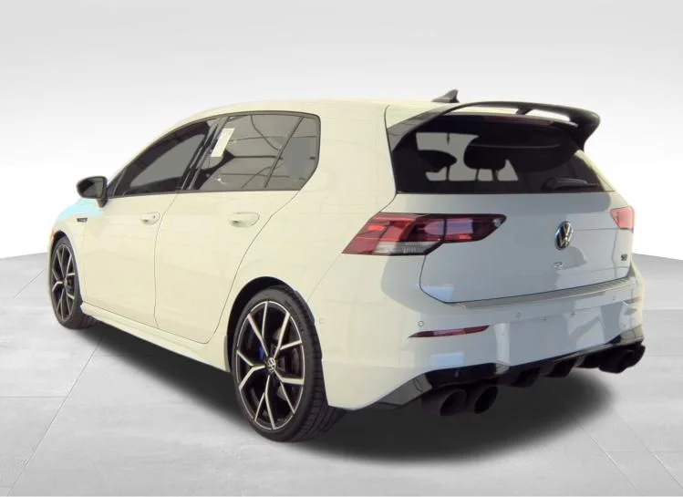 Used 2023 White Volkswagen 2.0T image 3