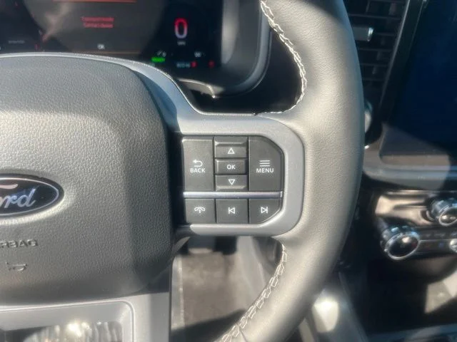New 2026 Iconic Silver Metallic Ford Lariat image 15
