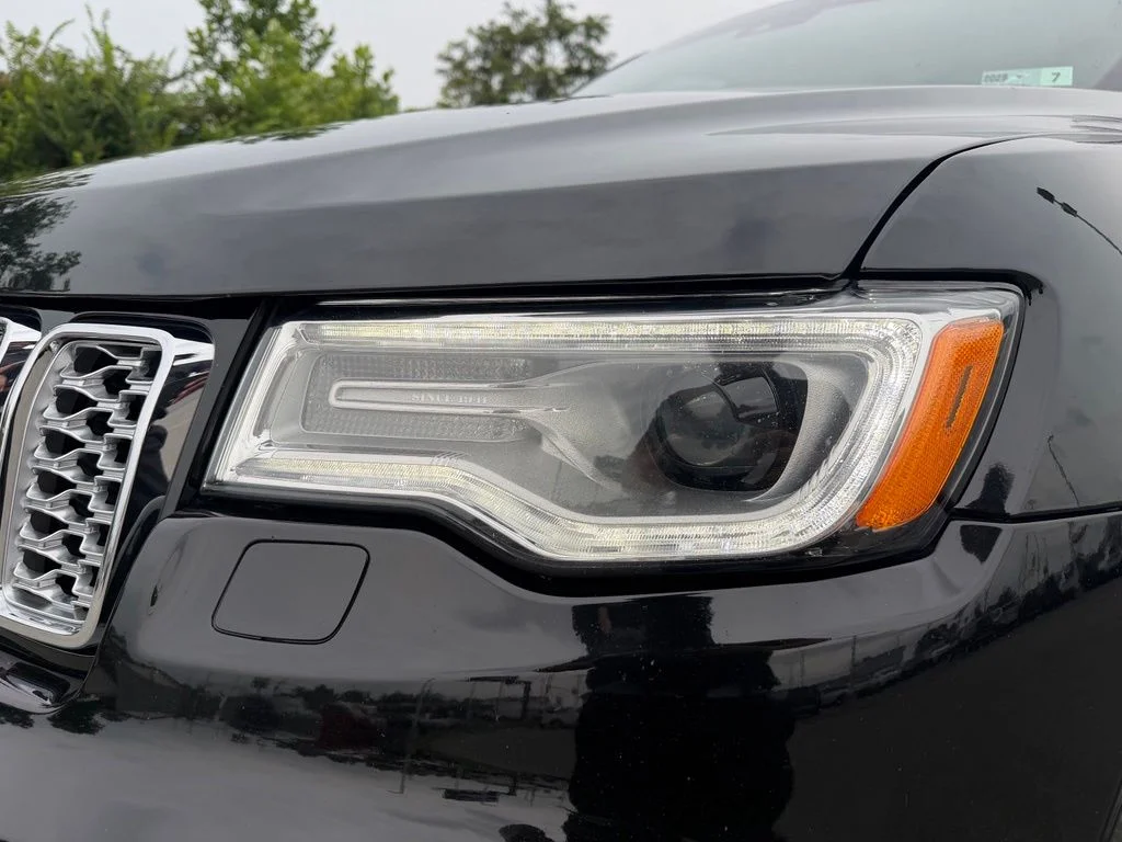 Certified Used 2020 Black Jeep Summit image 9