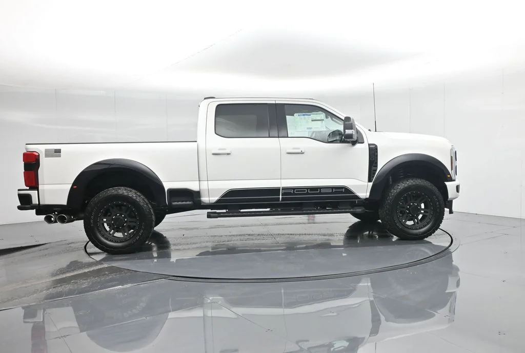 New 2026 Star White Metallic Tri-Coat Ford Lariat image 29