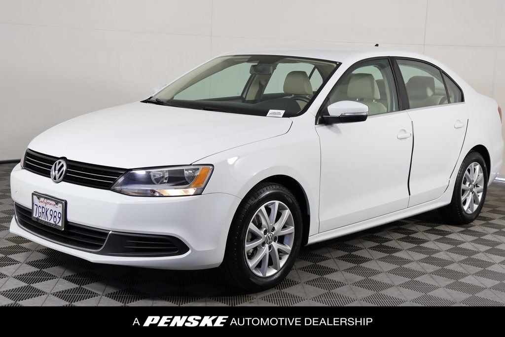 2014 Volkswagen Jetta 1.8T SE w/Connectivity Auto PZEV's photo