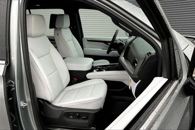 New 2026 Sterling Gray Metallic Chevrolet Premier image 11