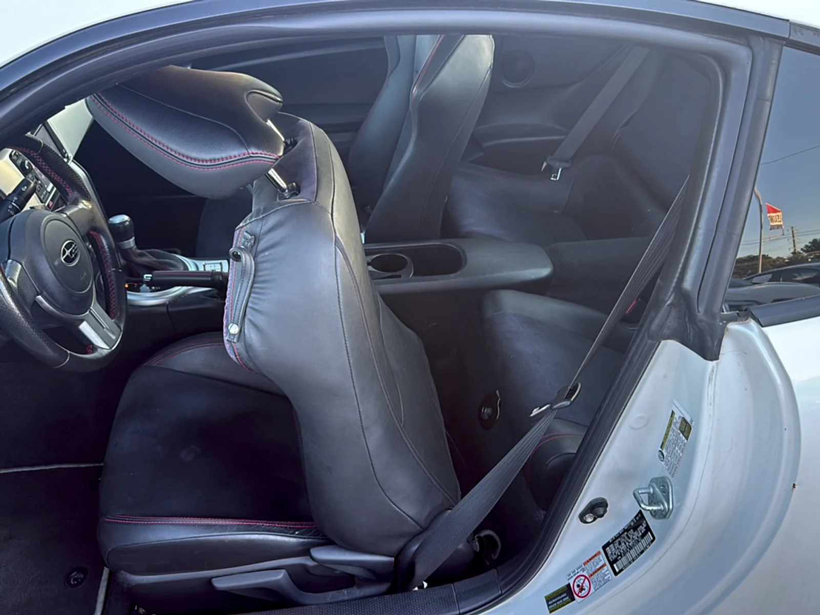 Used 2013 Off-white Subaru Limited image 8