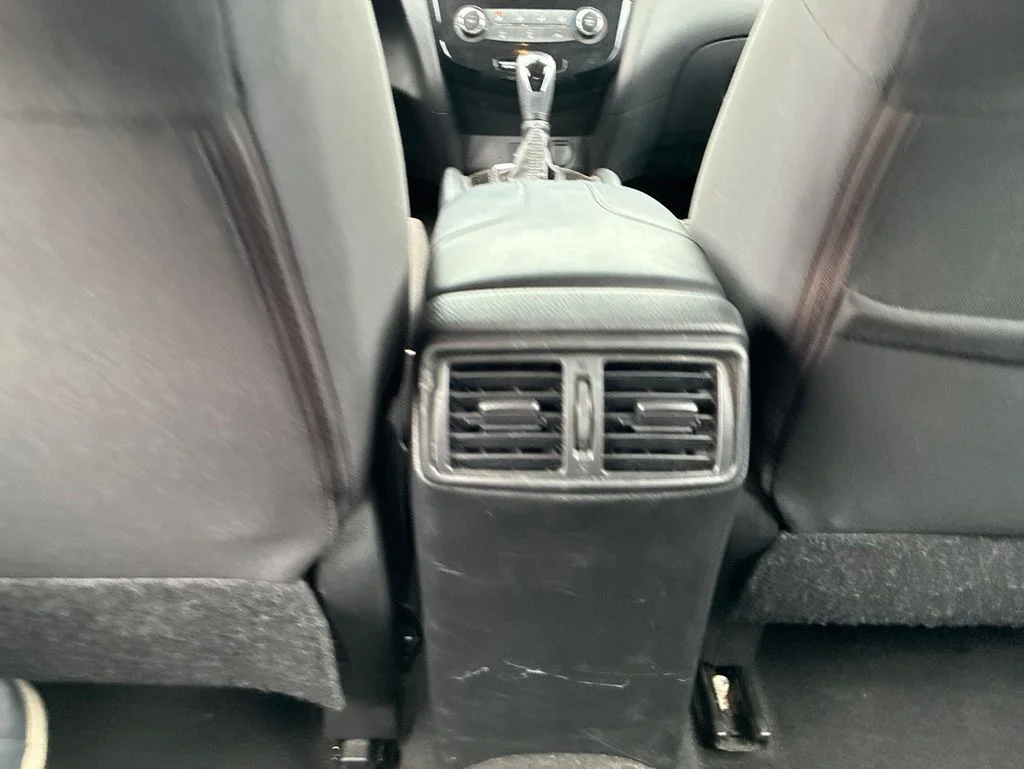 Used 2020 Gray Nissan S image 24