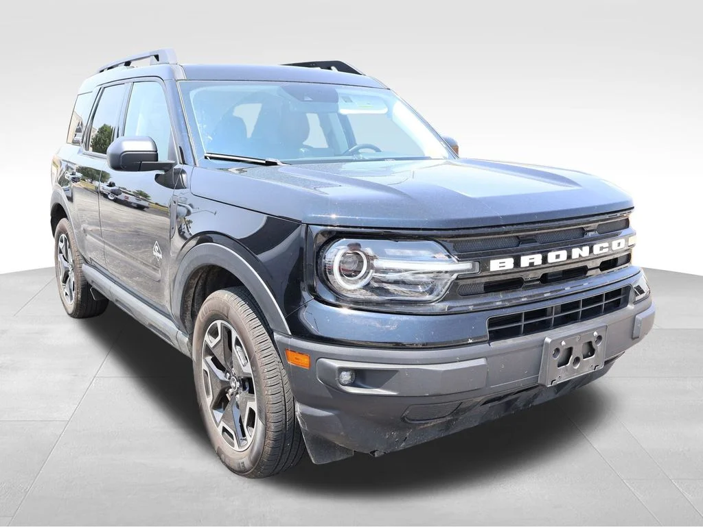 Certified Used 2024 Shadow Black Ford Outer Banks image 14