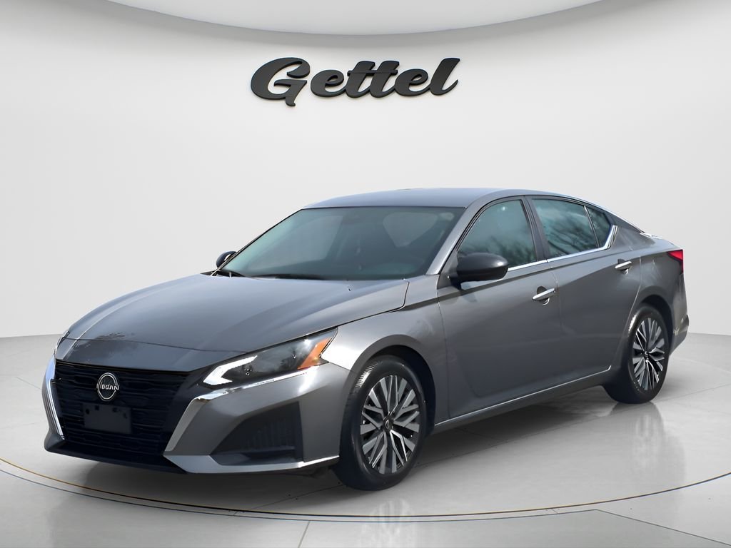 2024 Nissan Altima SV