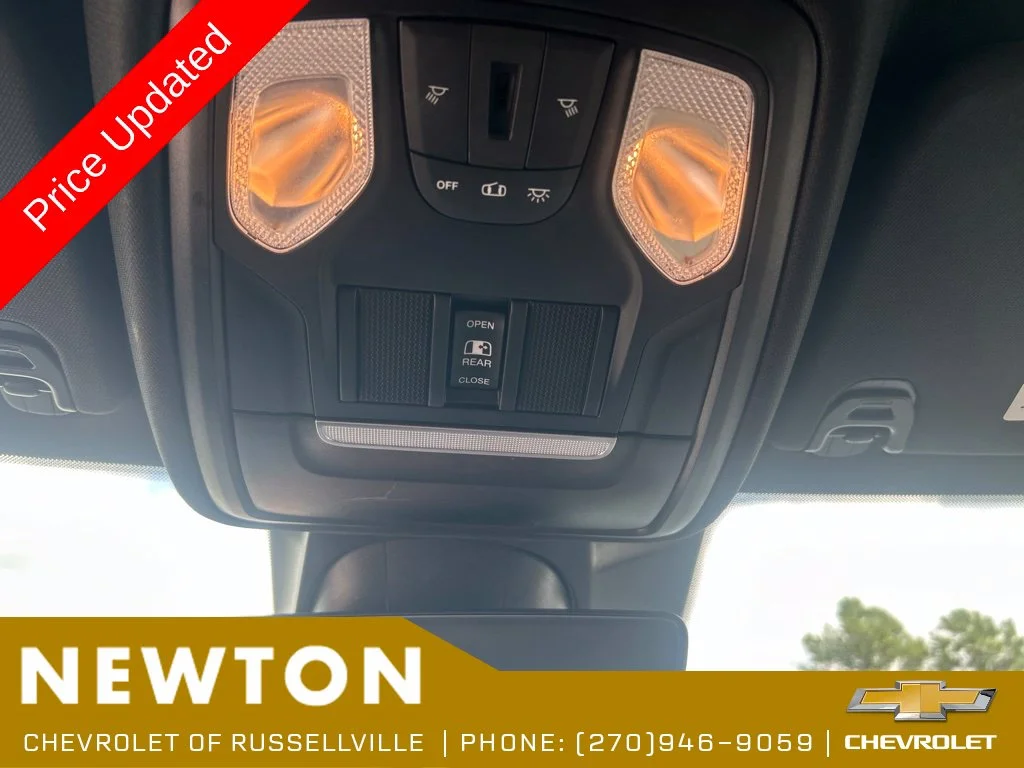 Used 2022 Gray Ram Big Horn/Lone Star image 17
