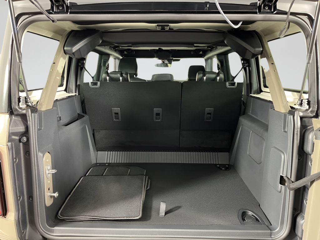 New 2025 Marsh Gray Ford Badlands® image 16