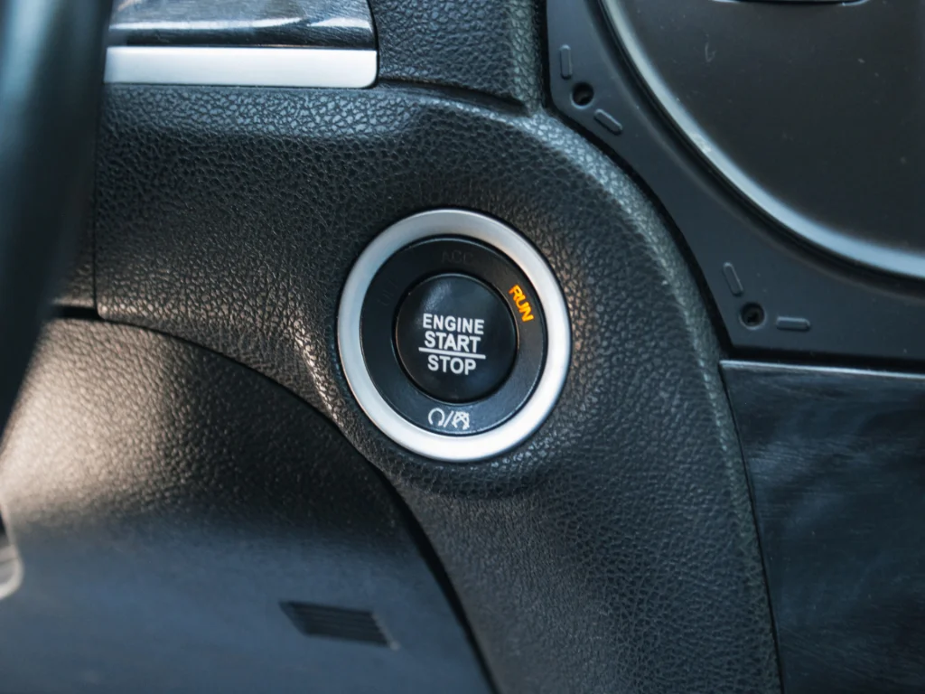 Used 2018 Gloss Black Chrysler Touring image 16