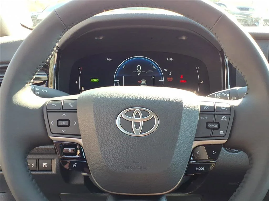 2026 Toyota Camry LE - Photo 12