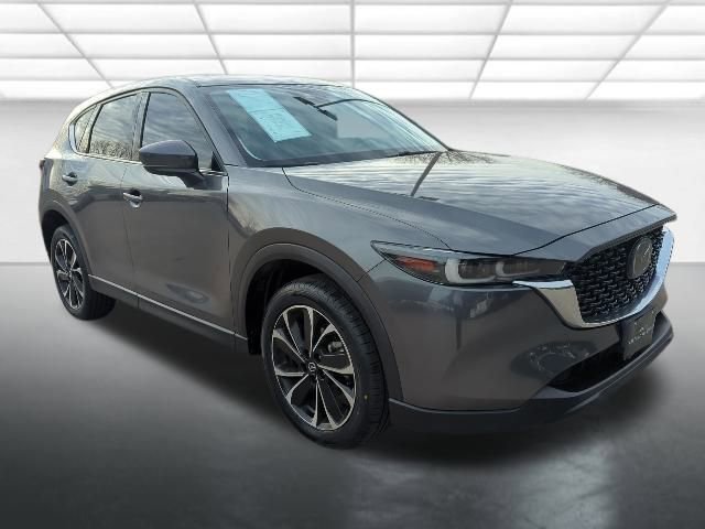 2023 Mazda CX-5 S Premium package