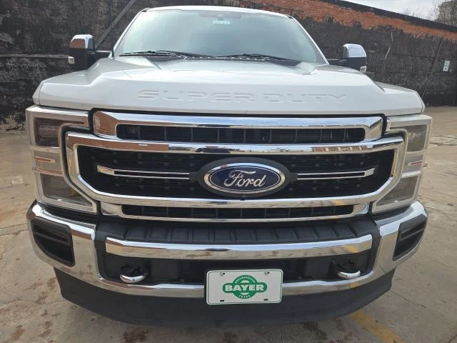 Used 2021 White Metallic Ford Lariat image 2