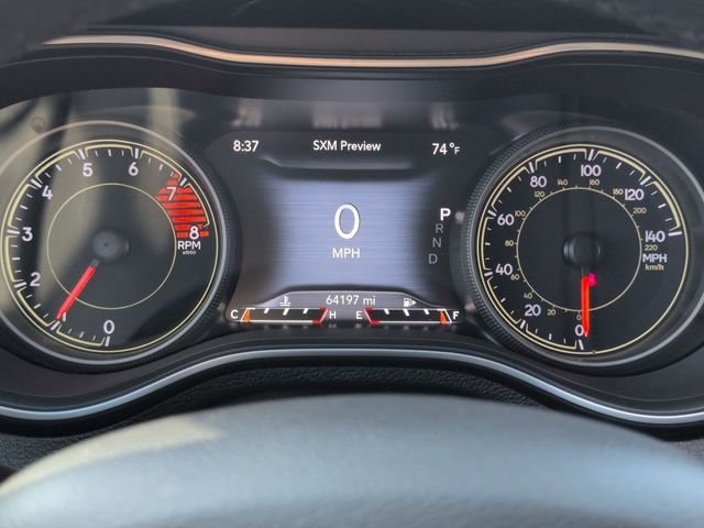 Used 2021 Light Brownstone Pearlcoat Jeep Latitude Lux image 17