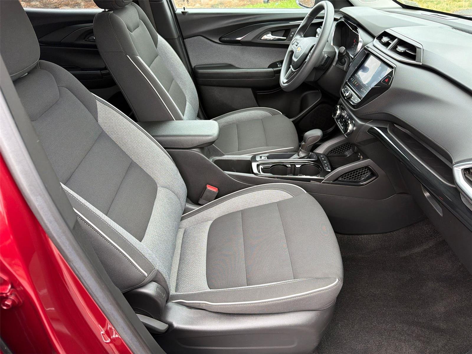 Used 2023 Crimson Metallic Chevrolet LT image 33