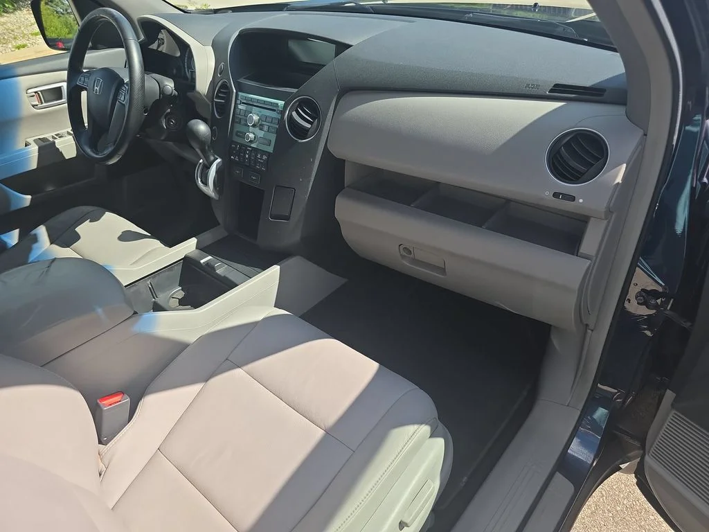 Used 2009 Blue Honda EX-L image 30
