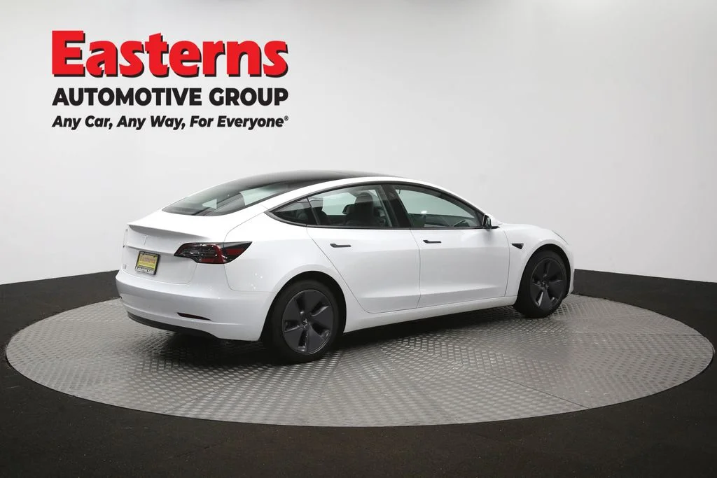 Used 2023 White Tesla Base image 39