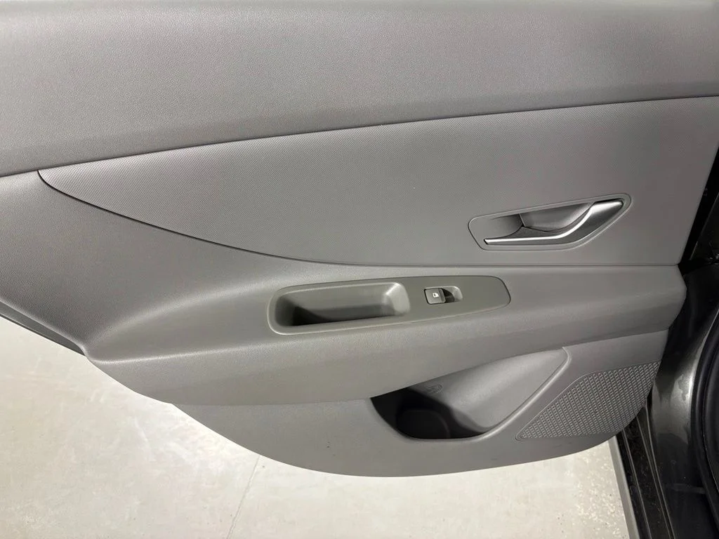 Used 2024 Gray Hyundai SEL image 36
