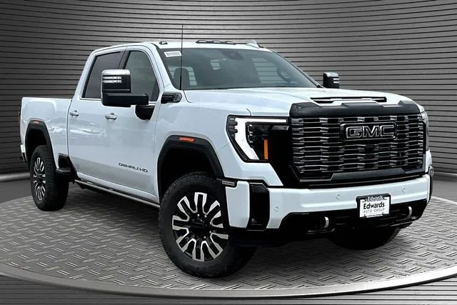 New 2026 Glacier White Tricoat GMC Denali Ultimate image 2