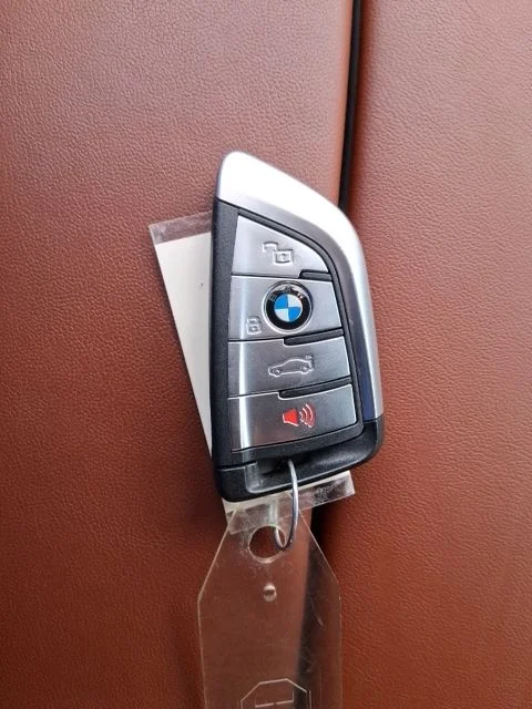 Used 2023 Black BMW xDrive40i image 20