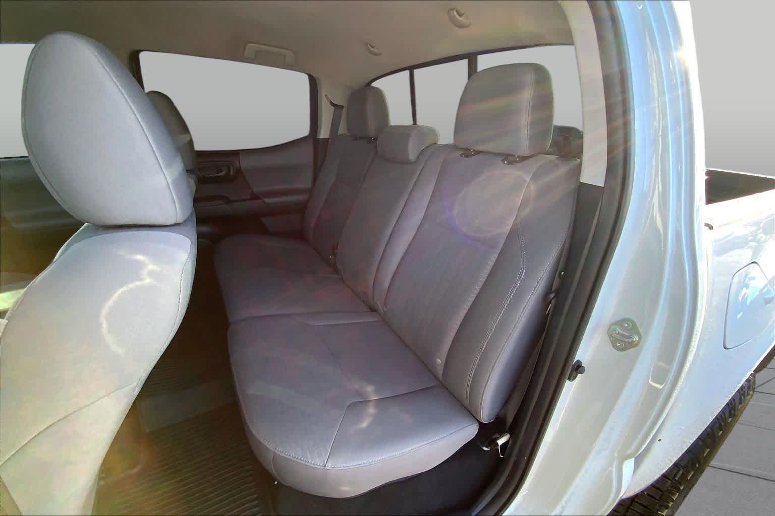 Used 2019 Super White Toyota SR image 21