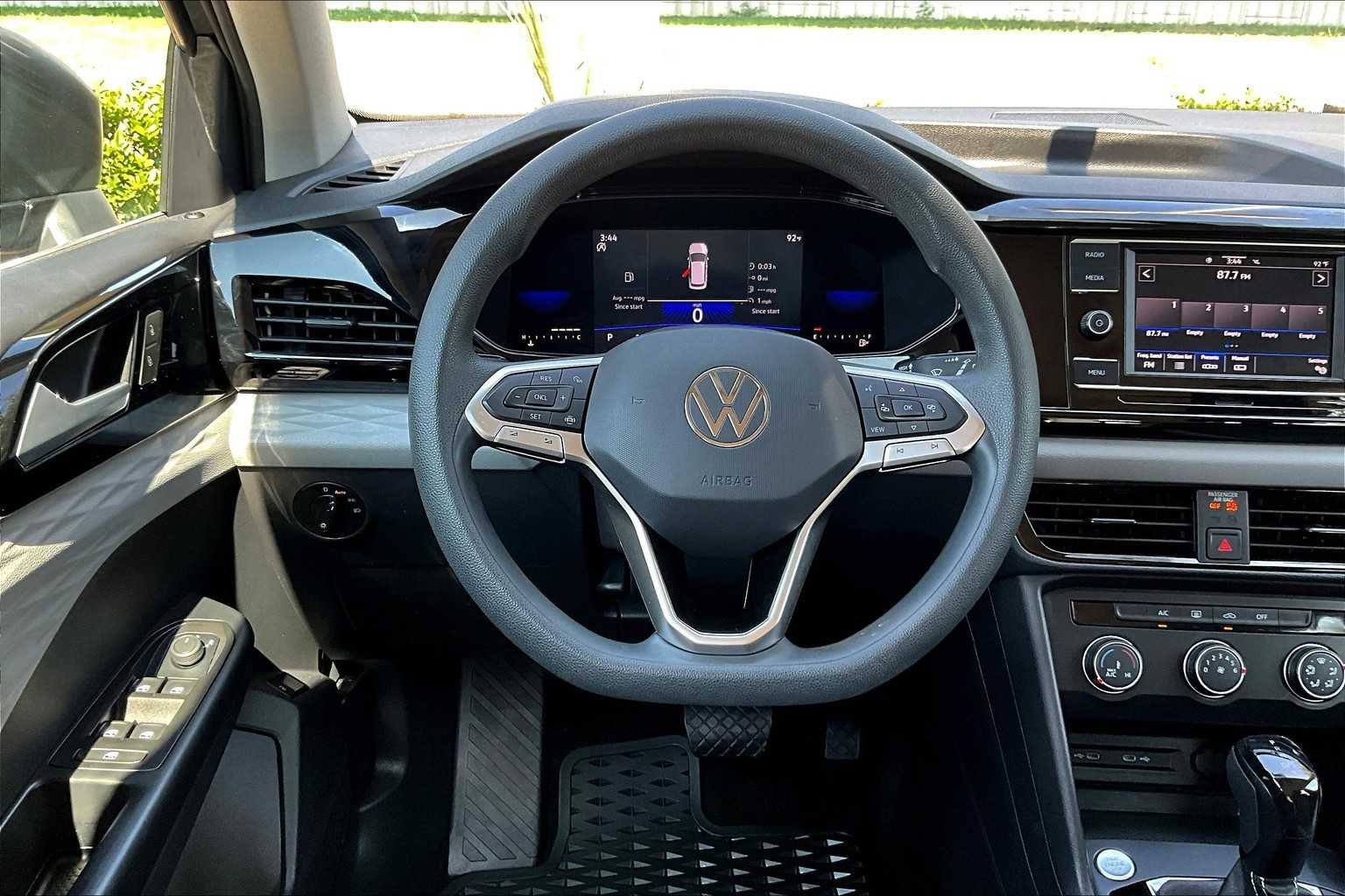 Used 2022 Deep Black Pearl Volkswagen S image 5