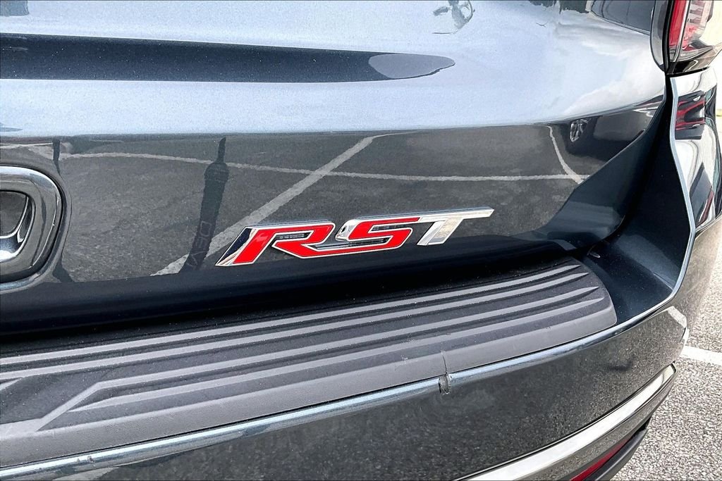 Used 2021 Gray Chevrolet RST image 21