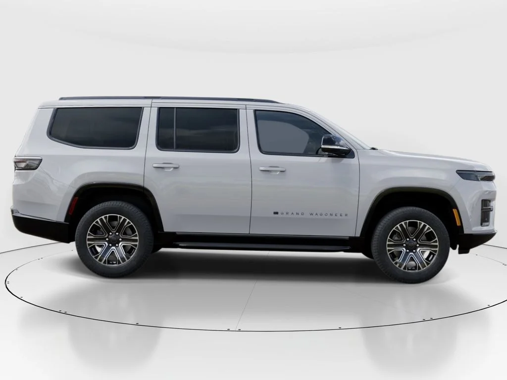 New 2026 Bright White Clear-Coat Exterior Paint Jeep  image 23
