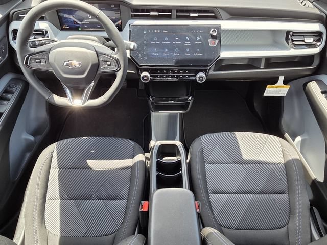 2027 Chevrolet Bolt LT - Photo 8