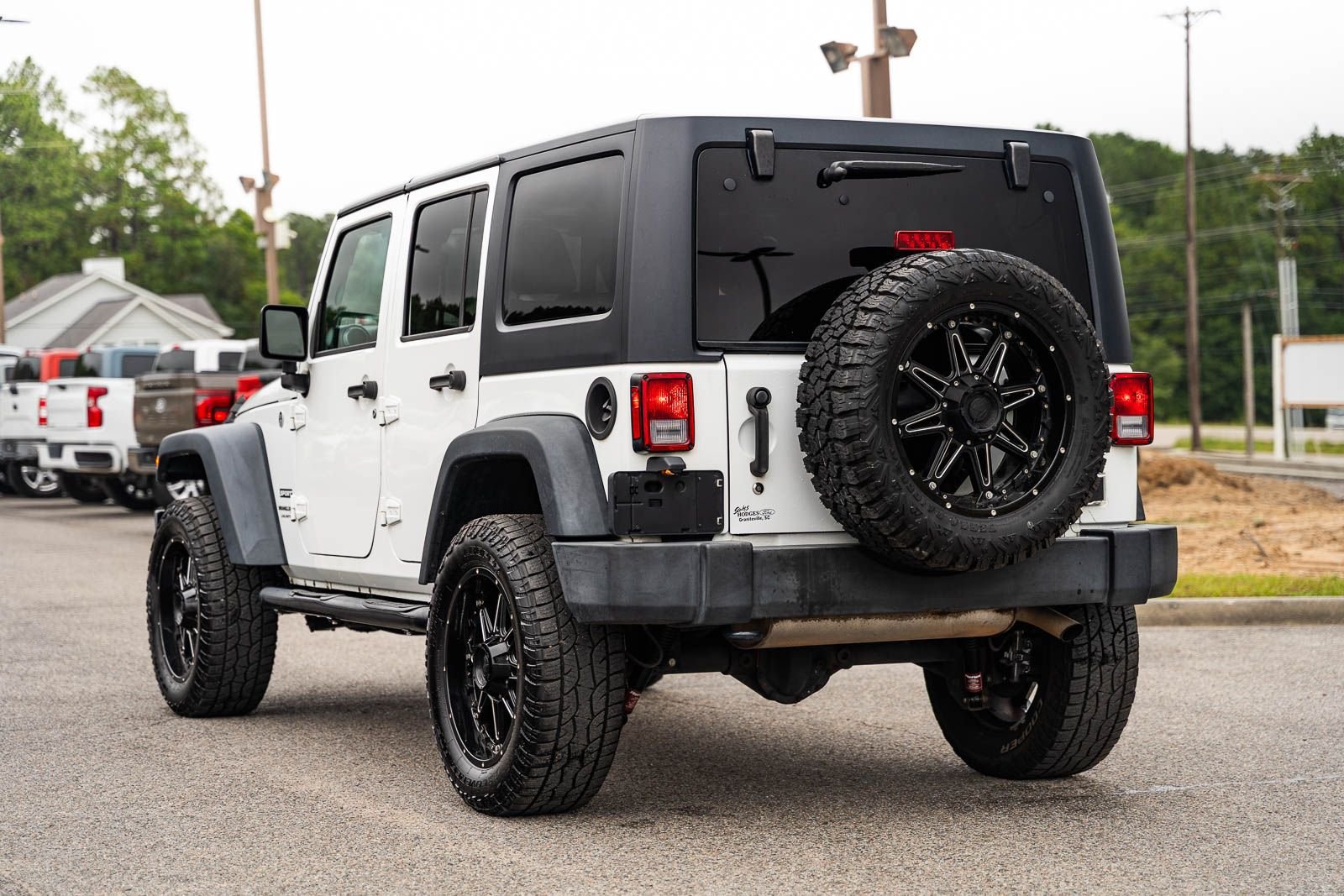 Certified Used 2018 White Jeep Unlimited Sport image 5