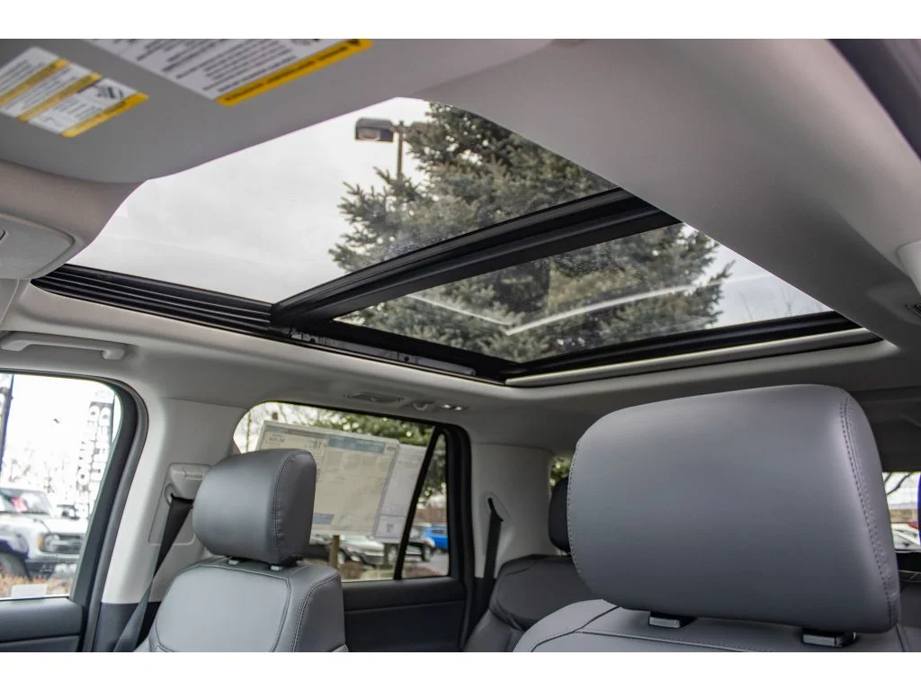 New 2026 GLACIER GRAY METALLIC Ford Active image 17