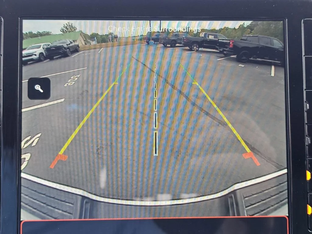 Used 2024  Ram Laramie image 30