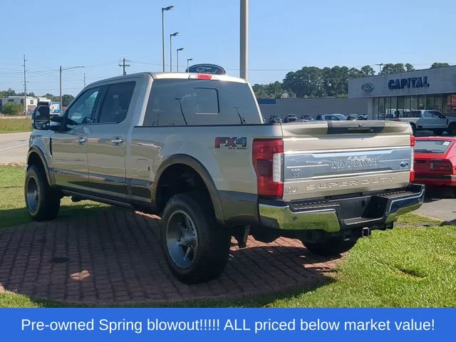Used 2017  Ford King Ranch image 11