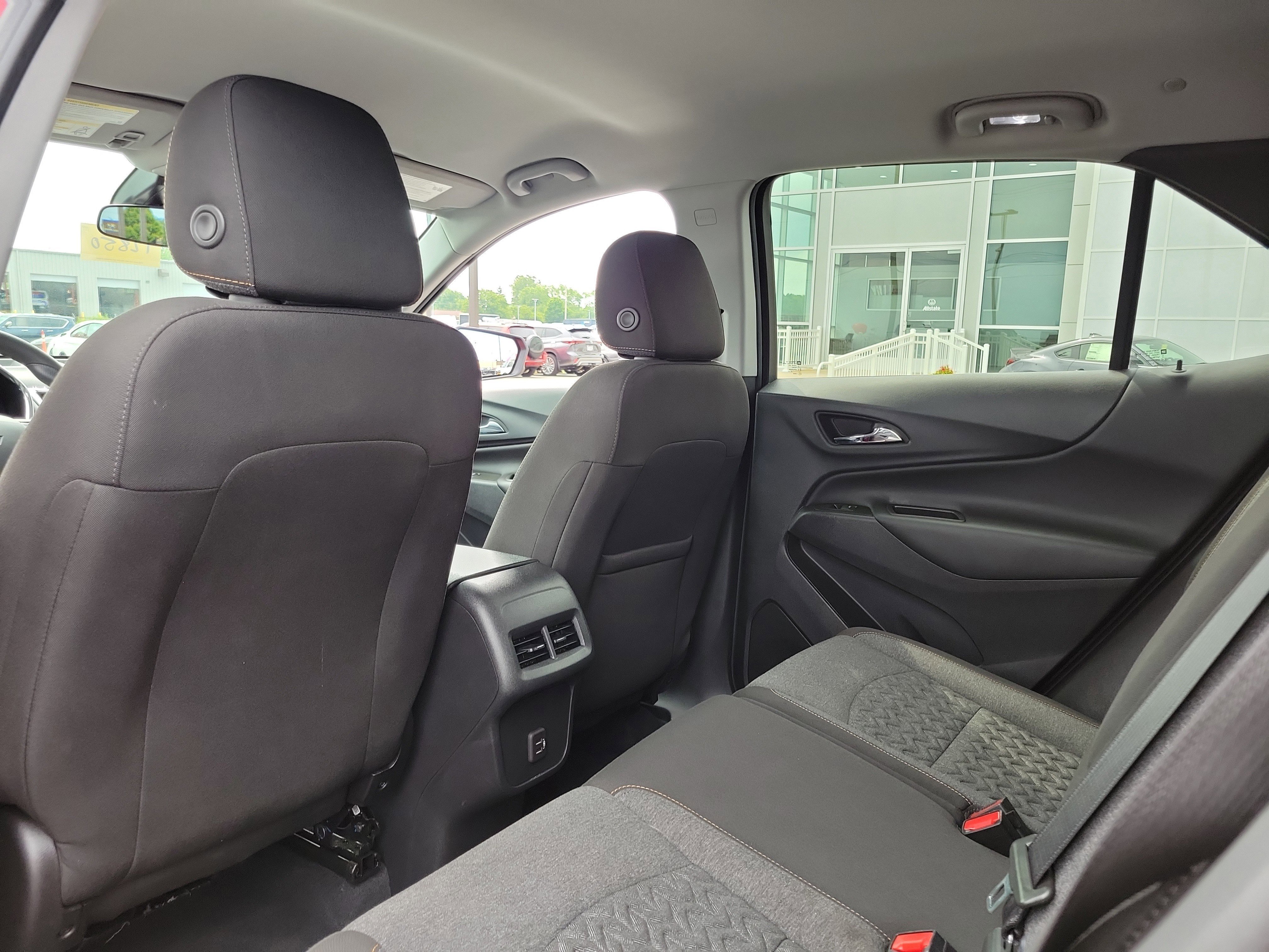 2023 Chevrolet Equinox LT - Photo 14