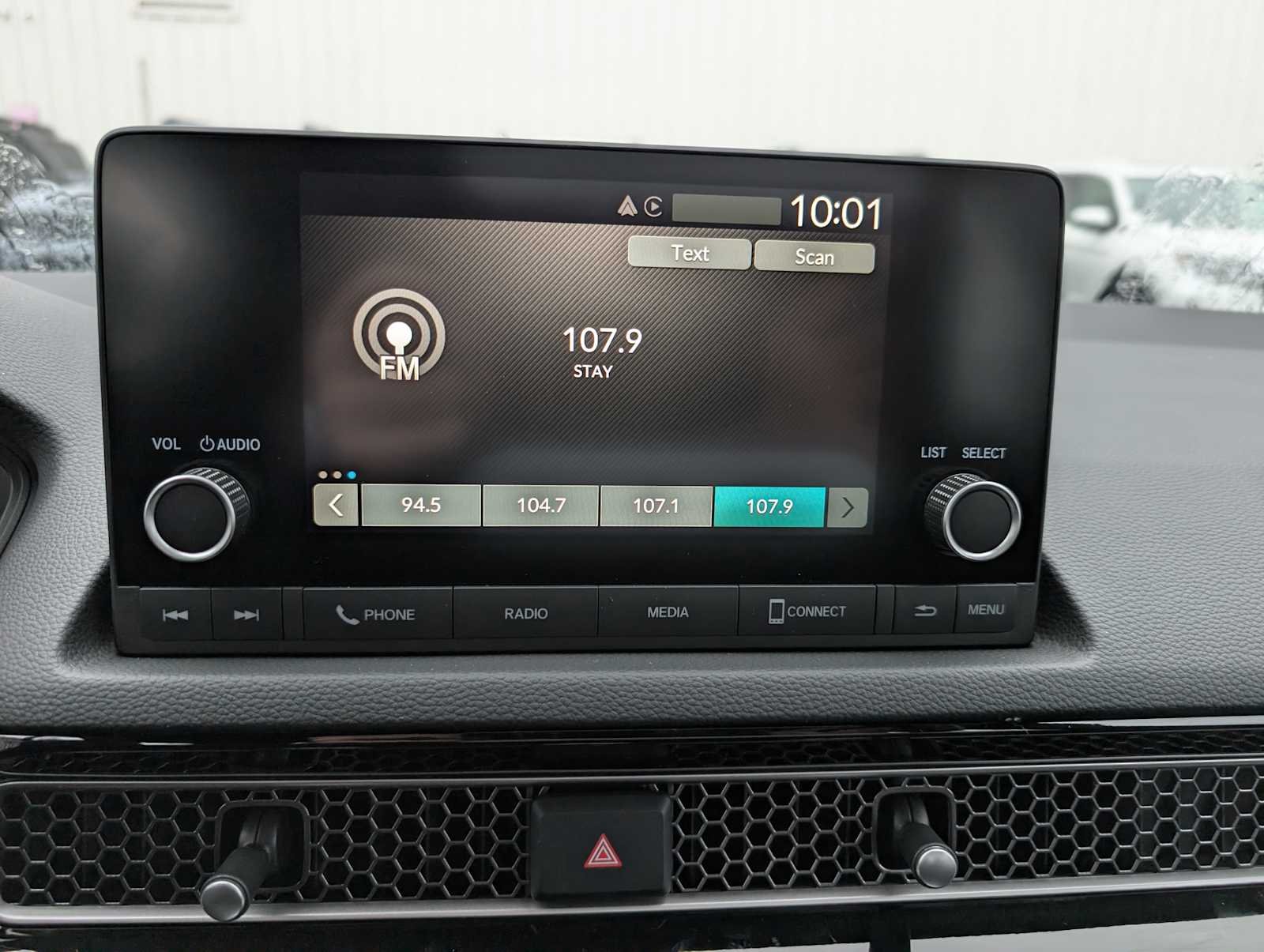 2026 Honda Civic Hatchback Sport - Photo 17