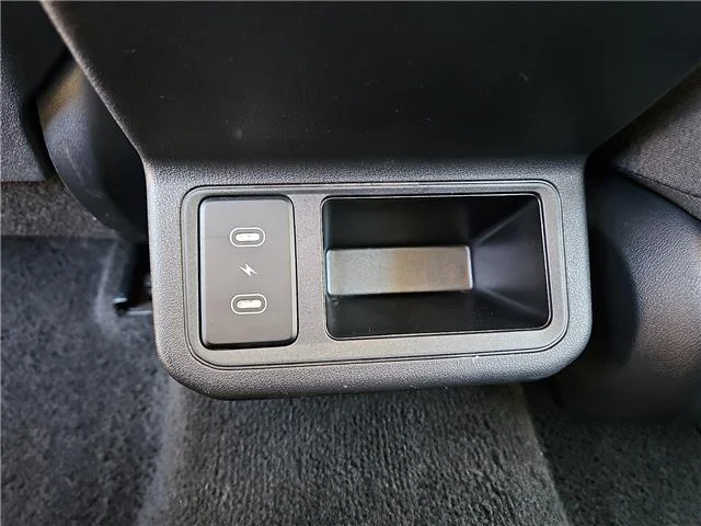 Used 2025 Black KIA LX image 9