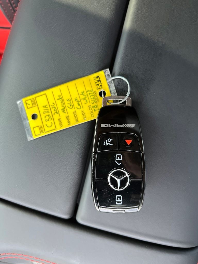 Used 2026 White Mercedes-Benz GLE 53 AMG® image 38