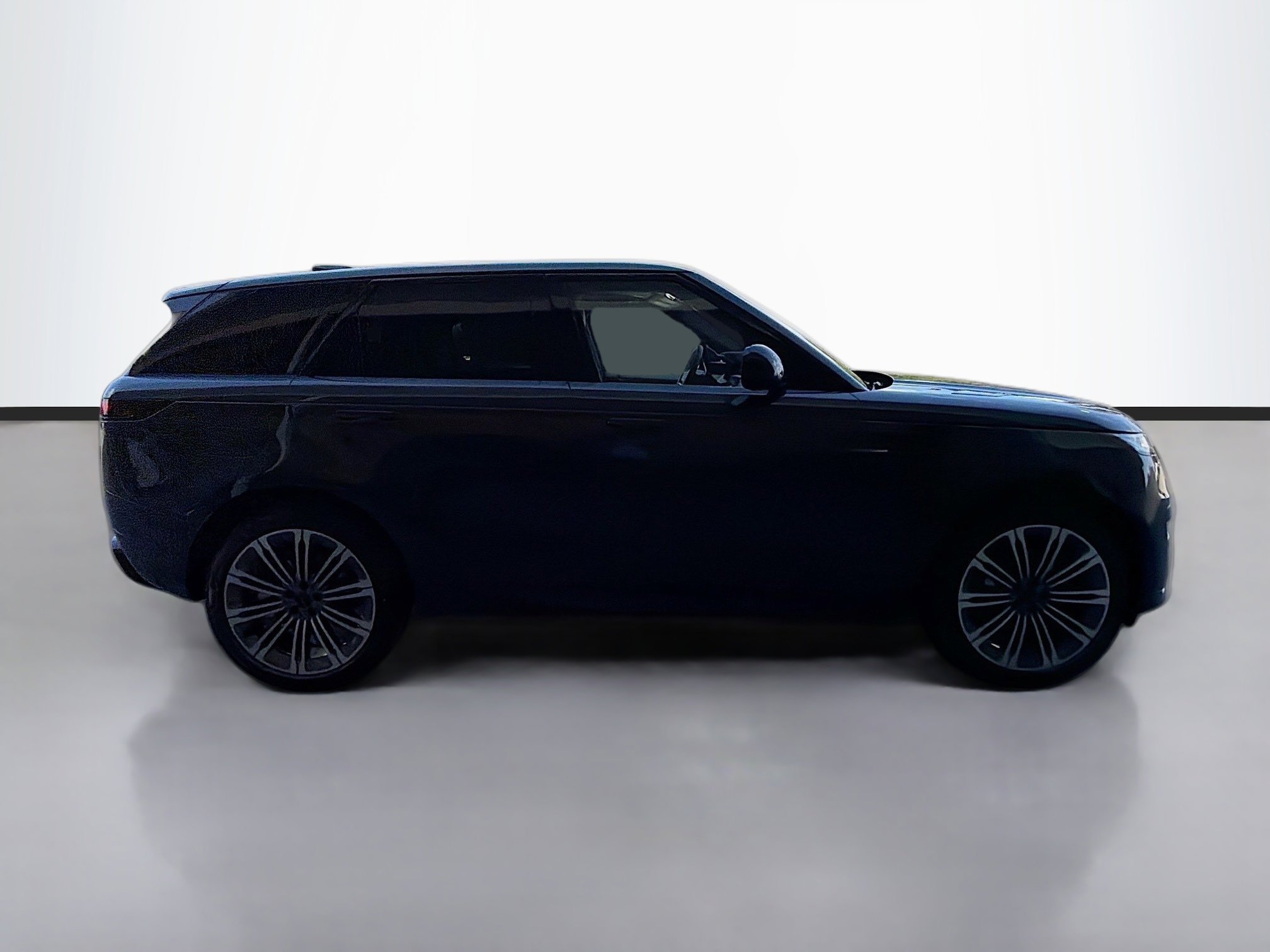 Certified Used 2026 Carpathian Grey Prem Met Land Rover Dynamic SE image 6