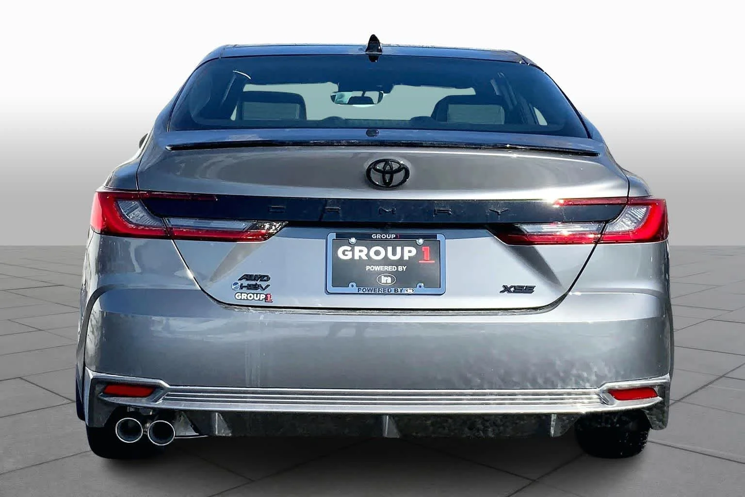 New 2026 Heavy Metal with Midnight Black Metallic roof Toyota XSE image 4