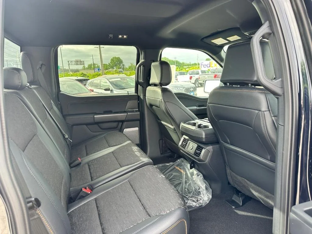 New 2026 Antimatter Blue Metallic Ford Tremor® image 4