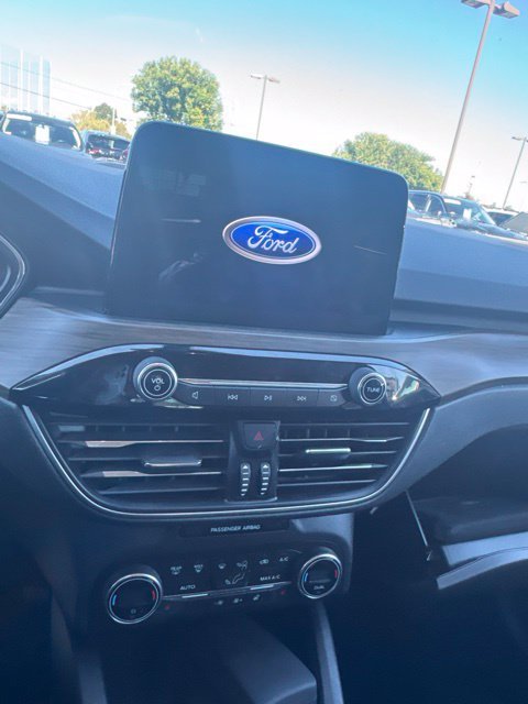 Used 2020 White Ford Titanium image 9