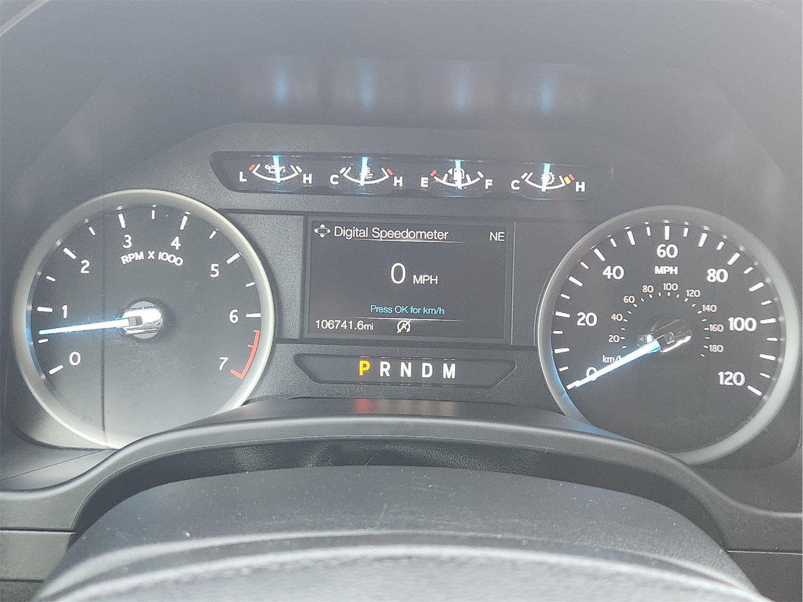 2019 Ford Expedition photo 16 of 34