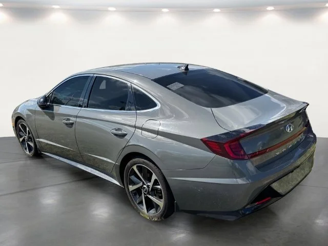 Used 2021 Gray Hyundai SEL Plus image 18