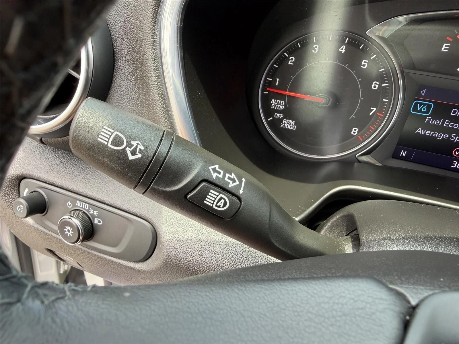Used 2021 Silver Ice Metallic Chevrolet LT image 26